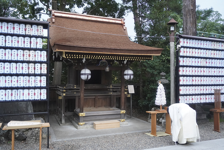 火之御子社御屋根葺き替え工事竣工