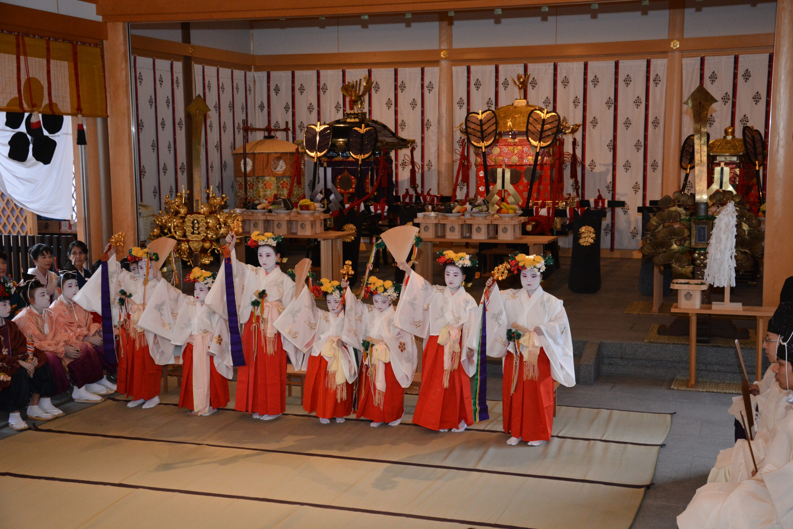 八乙女舞奉納 (2)